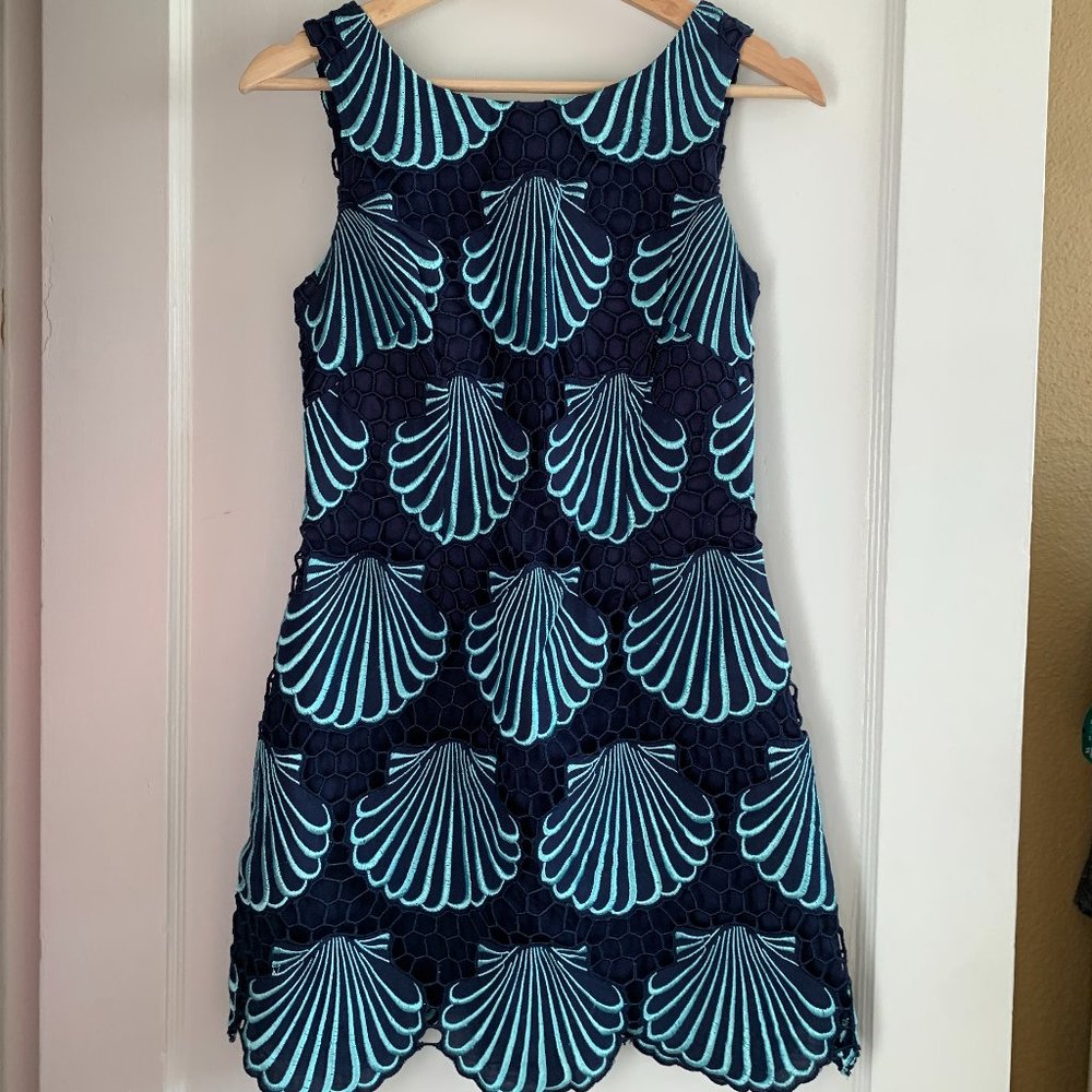 EUC Blue Lilly Pulitzer Delia Dress